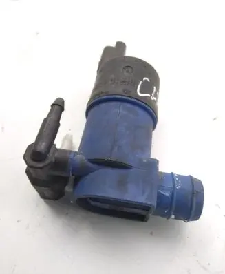 Renault Clio IV Windscreen/windshield washer pump 9641553880