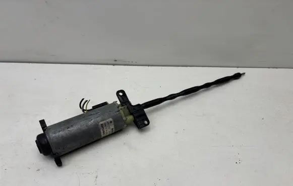 Audi A6 S6 C6 4F Seat adjustment motor 0130002532 198397104