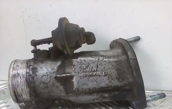 Audi A6 S6 C5 4B Throttle valve 4B0145950C