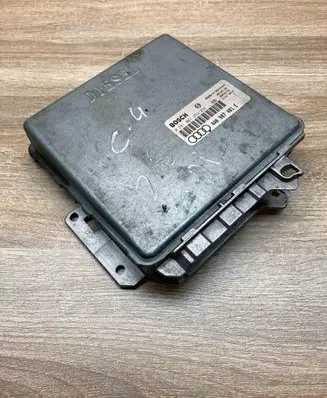 Audi A6 S6 C4 4A Engine control unit/module ECU 4A0907401E 028100125