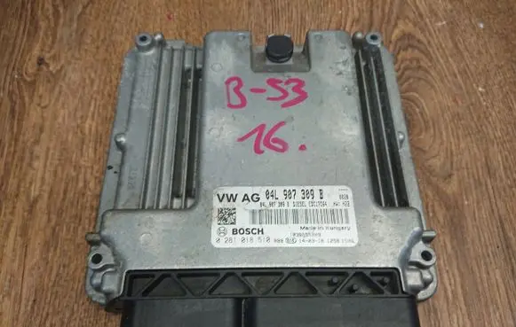 Seat Leon (5F) Engine control unit/module 04L907309B