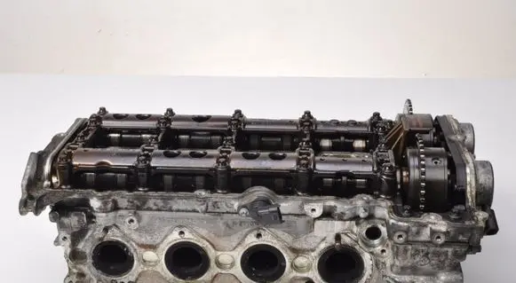 Mercedes-Benz E W211 Engine head R2710161501