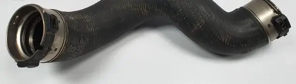 Intercooler hose/pipe