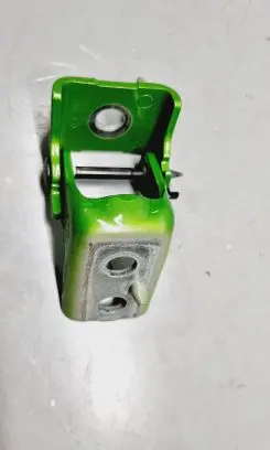 Opel Mokka B Rear door lower hinge 1608322080
