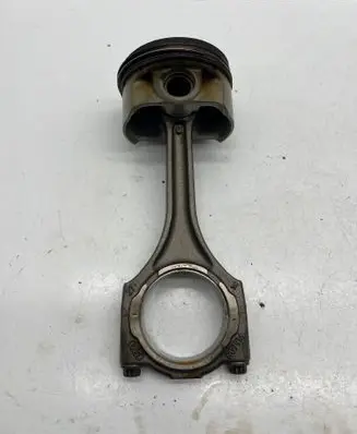 Audi A7 S7 4G Piston with connecting rod R079M