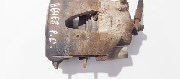 Skoda Octavia Mk1 (1U) Front brake caliper