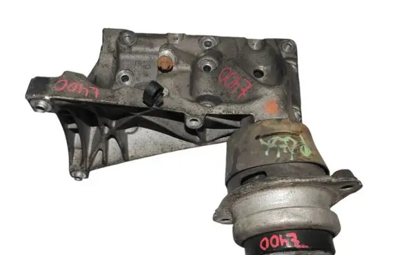 Porsche Cayenne (9PA) Engine mounting bracket 9481022161R 94837604901