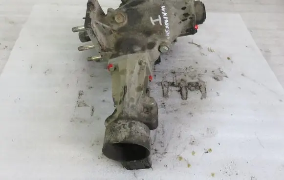 Toyota RAV 4 (XA20) Rear gearbox reducer/haldex oil pump 