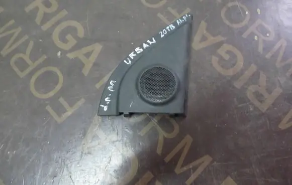 Toyota Urban Cruiser (XP110) Front door high frequency speaker 6749152160