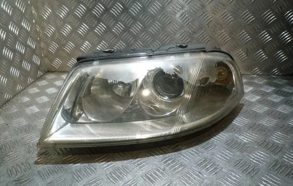 Volkswagen PASSAT B5.5 Headlight/headlamp 3B0941015AN 1EL00835001