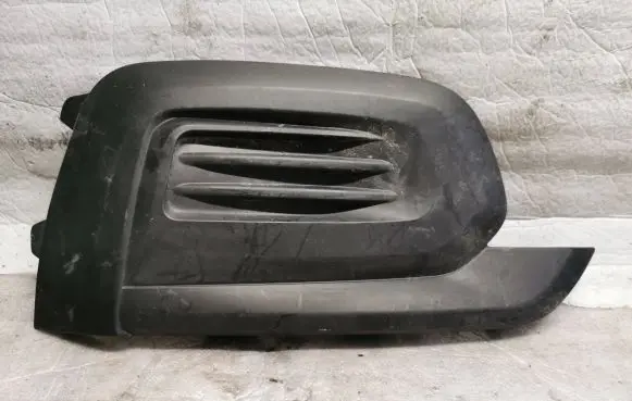 Opel Combo E Front fog light trim/grill 9816764180