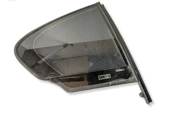 BMW 5 F10 F11 Rear vent window glass 