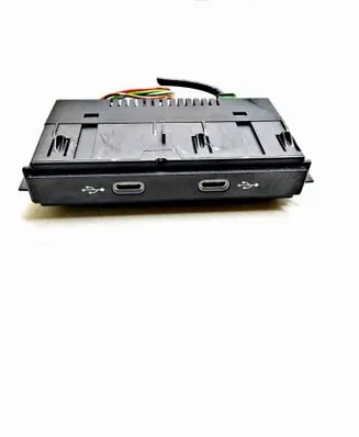 Volkswagen Golf VIII USB socket connector 5NA035700 01210200010