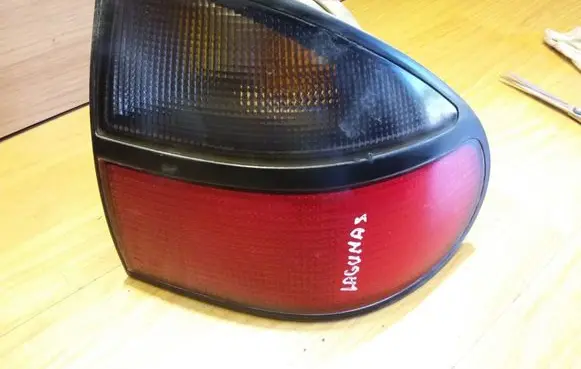Renault Laguna I Rear/tail lights 7700820051
