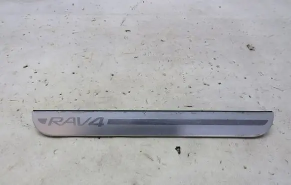 Toyota RAV 4 (XA30) Front sill (body part) 67911-42030