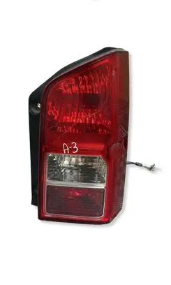 Nissan Pathfinder R51 Rear/tail lights 22016550