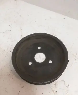 Opel Astra H Water pump pulley 90531737
