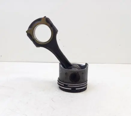 Mercedes-Benz E W211 Piston with connecting rod