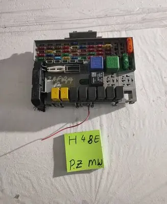 Opel Zafira B Fuse 90191753
