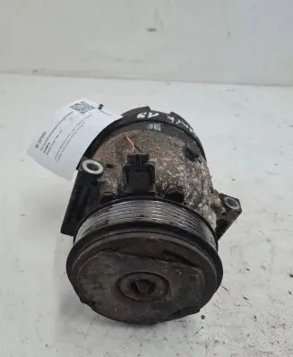 Renault Scenic I Air conditioning (A/C) compressor (pump) 6560630