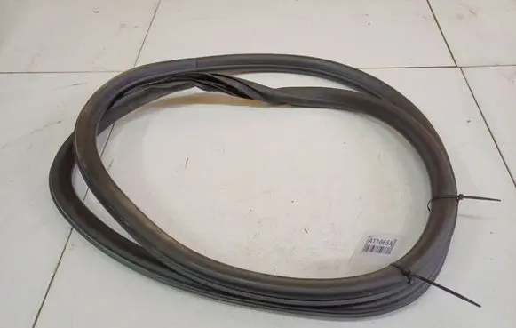 Opel Astra J Rubber seal rear door 