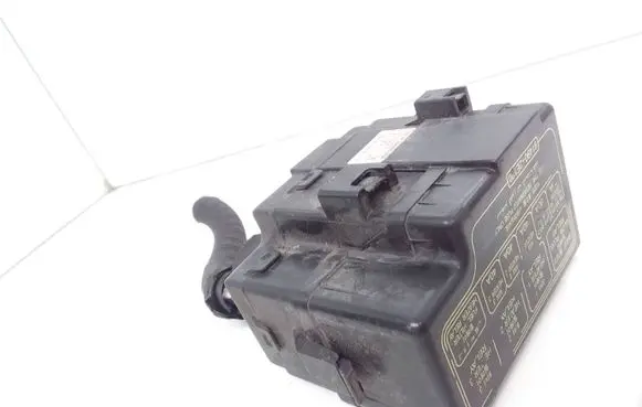 Hyundai Tucson JM Fuse box set 914902E120 952102e000 95220fl000