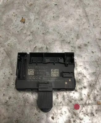 Volkswagen Golf VII Door control unit/module 5Q4959592FBILI 5Q4959592F