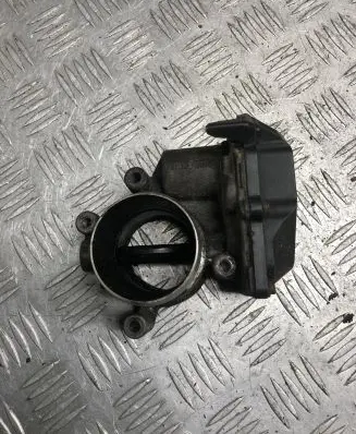 Audi A4 S4 B8 8K Throttle valve 03L128063E A2C53338105