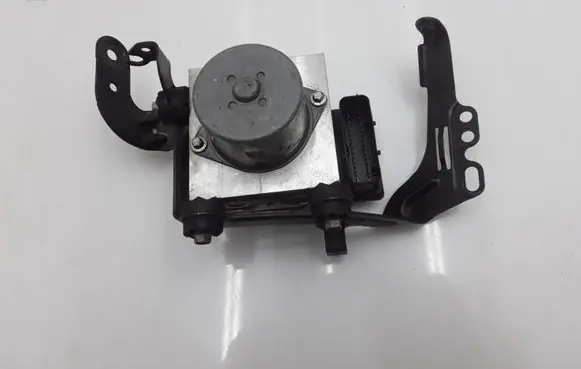 Mini Cooper Countryman R60 ABS Pump 6874551