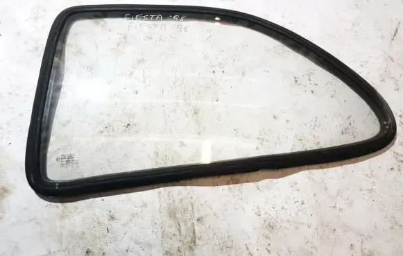 Ford Fiesta Rear side window