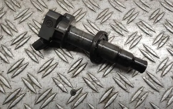 Toyota Avensis T250 High voltage ignition coil 9008019019
