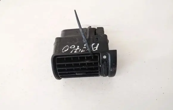 Audi A4 S4 B5 8D Dash center air vent grill 8d1820901