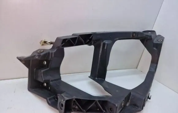 Mitsubishi Colt Headlight/headlamp mounting bracket MN105059