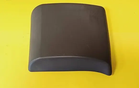 Nissan Primastar Front arch trim 8200326370 8200036105G