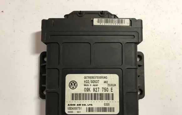 Volkswagen Transporter - Caravelle T5 Gearbox control unit/module 09K927750E U0DA000751 H32S0537