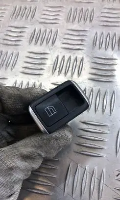 Mercedes-Benz E W212 Electric window control switch A2049058102