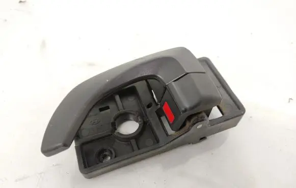 Hyundai Tucson JM Front door interior handle 2500071000