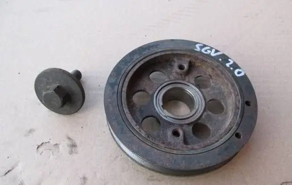 Suzuki Grand Vitara II Timing belt tensioner pulley 