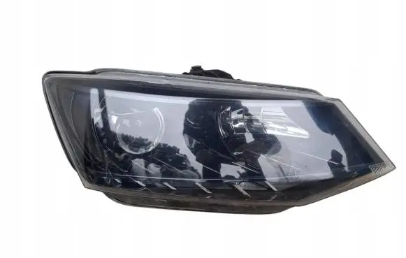 Skoda Fabia Mk3 (NJ) Headlight/headlamp 6V1941016B