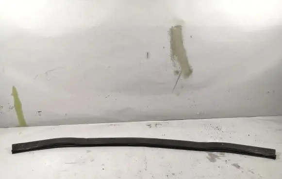 Engine compartment rubber