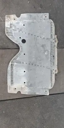 Dacia Lodgy Engine splash shield/under tray 758908453R