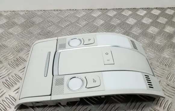 Audi A6 S6 C6 4F Front seat light 4F0947135BQ 4F0951177