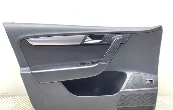 Volkswagen PASSAT B7 Front door card panel trim