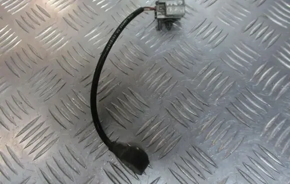 Ford Mondeo Mk III Detonation knock sensor 1S7A-12A699-BA