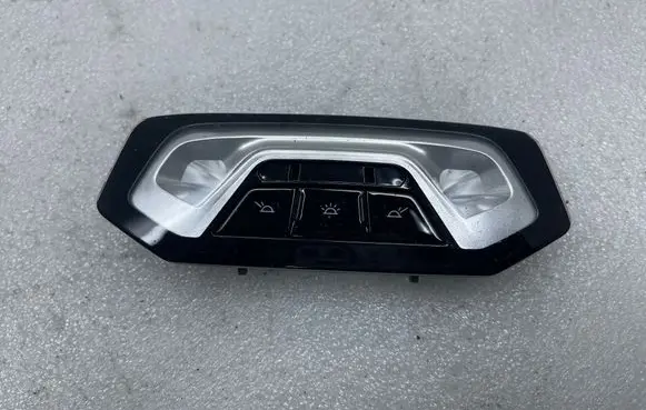 BMW i4 Rear seat light 791081302 Le00435
