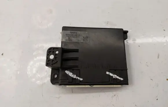 Toyota Verso Air conditioning/heating control unit 886500F121 MB1777002210
