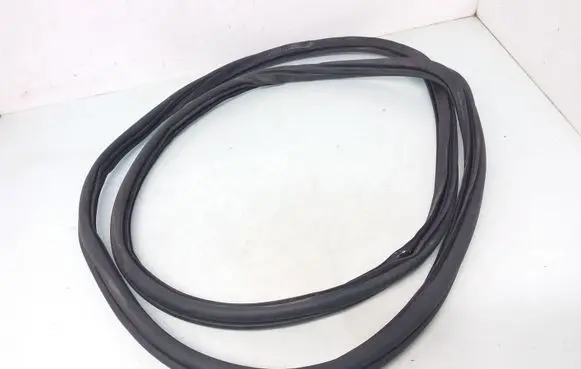 Audi A1 Front door rubber seal 8X3831722A