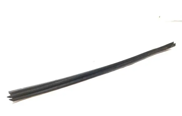 Audi A4 S4 B9 8W Rubber seal front door window/glass 1M0837480C
