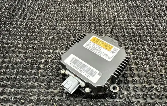 Infiniti QX60 L50 Xenon control unit/module 