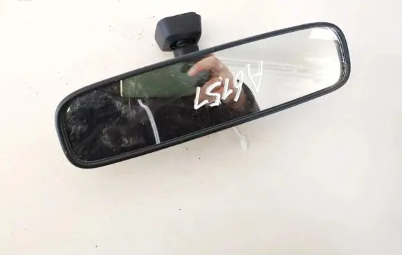 Mitsubishi Outlander Rear view mirror (interior) e4012197